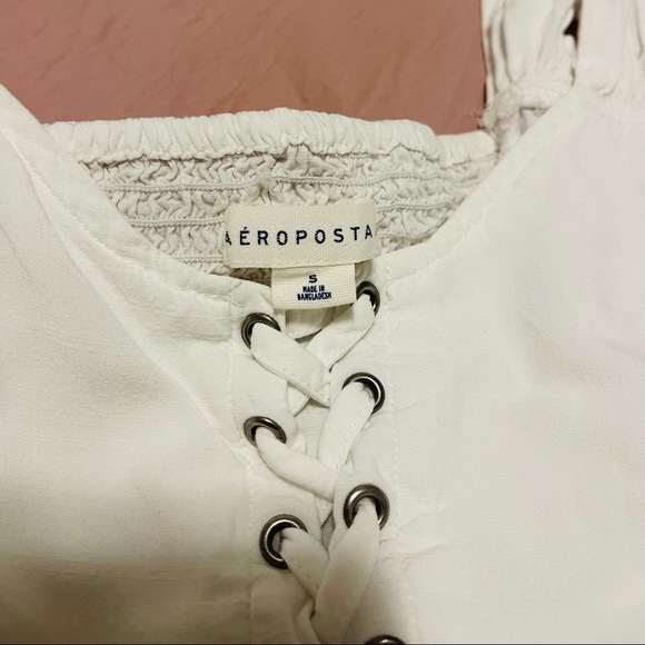 White top - Picture 2 of 2